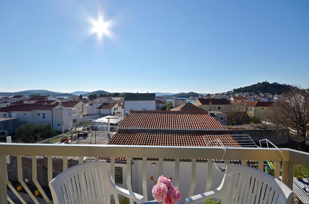 Apartments Mira Tribalj Εξωτερικό φωτογραφία