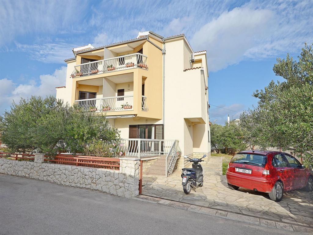 Apartments Mira Tribalj Εξωτερικό φωτογραφία