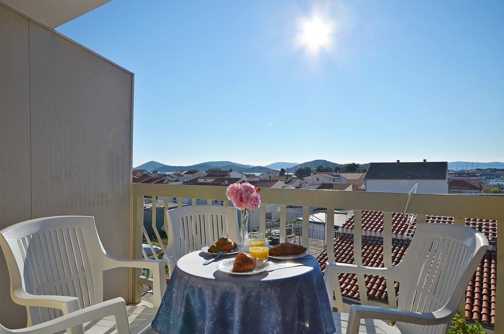 Apartments Mira Tribalj Εξωτερικό φωτογραφία