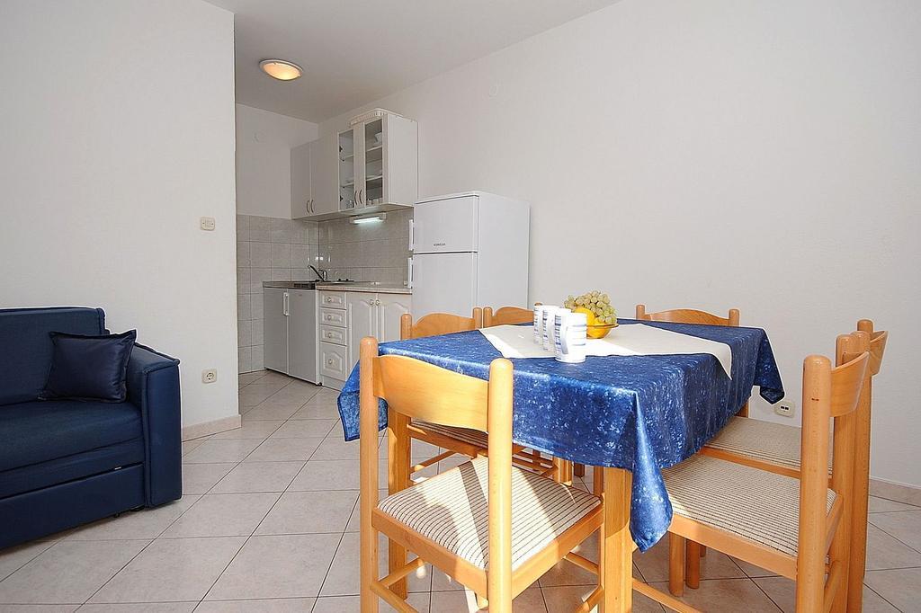 Apartments Mira Tribalj Εξωτερικό φωτογραφία